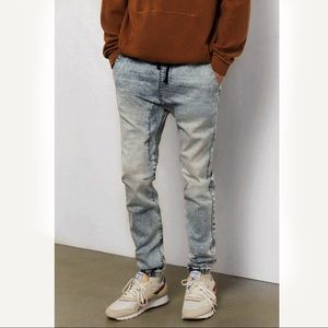 Jogger Jeans with Cinch Waist